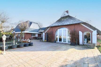 Ein Zuhause mit Herz zum Bestpreis - großzügiges Familienanwesen in ruhiger Feldrandlage - Stadland Edschenburg