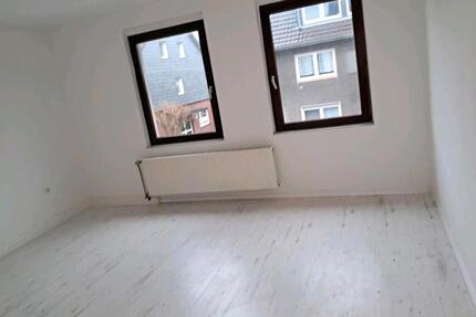 2 Zimmer Wohnung zu vermieten. - 390,00&nbsp;EUR Kaltmiete, ca.&nbsp; 50,00&nbsp;m&sup2; in Oberhausen (PLZ: 46149) Biefang