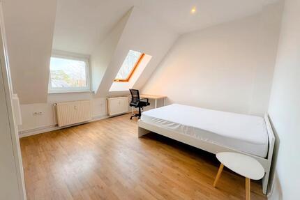 Kapitalanlage Bremen-Lesum: Vermietete 3-Zimmer-Dachgeschoss ETW