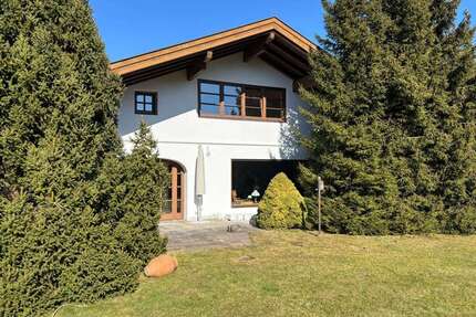 Haus zum Kaufen in Surberg 1.500.000,00 € 258.33 m²