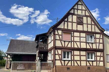 Haus zum Kaufen in Büdingen 210.000,00 € 146 m²