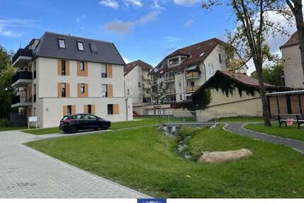 Wohnung zum Mieten in Großröhrsdorf 855,00 € 94.9 m²
