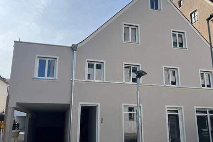 NEUMANN - Neubau! Moderne, teilmöblierte 3ZKB Wohnung im Zentrum von Ingolstadt