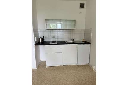 Wohnung zum Mieten in Dessau-Roßlau 267,00 € 24.23 m²