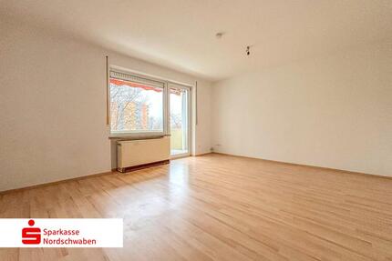 Lichtdurchflutete 3-ZKB Etagenwohnung mit Loggia in Donauwörth zu vermieten!