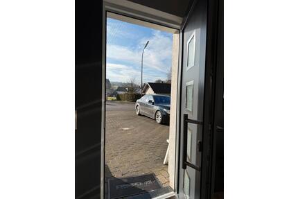 Helle 2,5-ZKB-Wohnung - 600,00&nbsp;EUR Kaltmiete, ca.&nbsp; 70,00&nbsp;m&sup2; in Weyerbusch (PLZ: 57635)