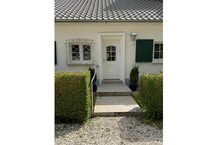 Haus in geschlossenem Grundstück - Euskirchen