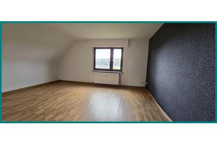 Große Wohnung auf dem Land - 700,00&nbsp;EUR Kaltmiete, ca.&nbsp; 125,00&nbsp;m&sup2; in Sulingen (PLZ: 27232)