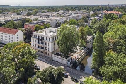 Kleines Mehrfamilienhaus mit Mietergärten und Stellplätzen - Hohenstein-Ernstthal