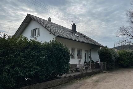 Einfamilienhaus + Einliegerwohnung großer Garten in Ebersteinburg - Baden-Baden
