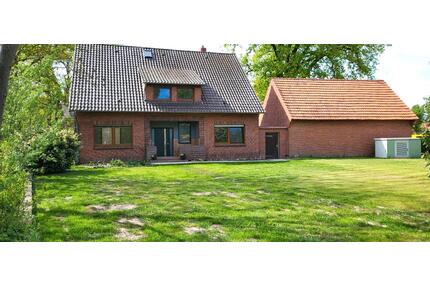 Zweifamilienhaus zu verkaufen - 340.000,00&nbsp;EUR Kaufpreis, ca.&nbsp; 197,00&nbsp;m&sup2; in Stolzenau (PLZ: 31592)