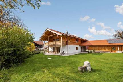Haus zum Kaufen in Siegsdorf 1.850.000,00 € 199 m²