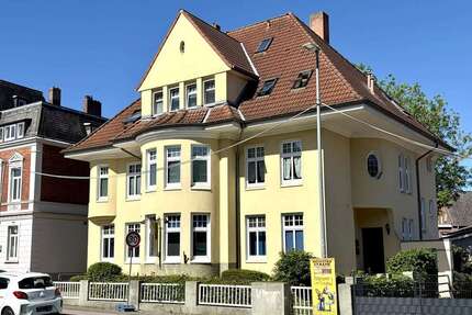 Haus zum Kaufen in Stade 485.000,00 € 211.05 m²