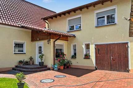 Haus zum Kaufen in Annaburg 230.000,00 € 125 m²