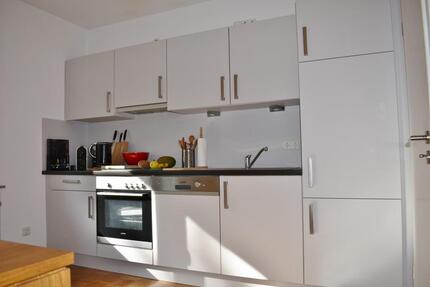 **3 Zimmer, Küche, Bad - Dachgeschosswohnung mit Balkon in Prüm**