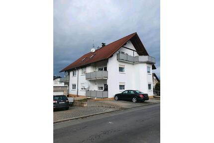 Sechsfamilienhaus in ruhiger Lage von Burgsolms 35606