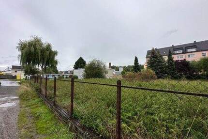 +++ Großes Grundstück in zentraler Lage +++ - Gößnitz