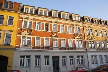 Ab August 2026: 2,5-Zimmer-Maisonettewohnung mit Laminatboden, sep. Küche und zwei Bädern - Dresden Pieschen