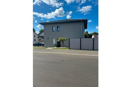 Stadtvilla Hungen-Villingen - 710.000,00&nbsp;EUR Kaufpreis, ca.&nbsp; 186,00&nbsp;m&sup2; in Hungen (PLZ: 35410)