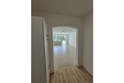 Sonnige 1-Zimmer-Wohnung mit Balkon & Blick ins Grüne – Mühldorf - Mühldorf am Inn