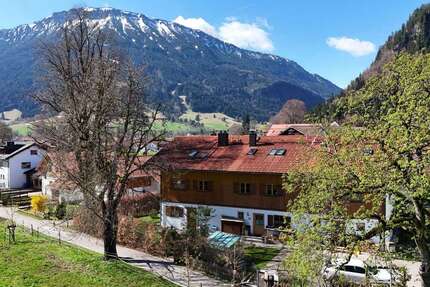 Haus zum Kaufen in Pfronten 915.000,00 € 175.73 m²