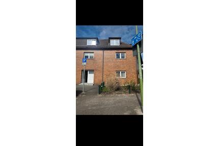 Wohnung Essen Frillendorf - 670,00&nbsp;EUR Kaltmiete, ca.&nbsp; 40,00&nbsp;m&sup2; in Essen (PLZ: 45139) Frillendorf