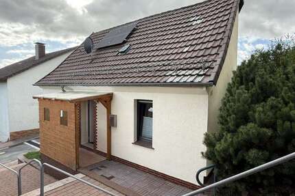 Haus zum Kaufen in Beverungen 39.000,00 € 60 m²