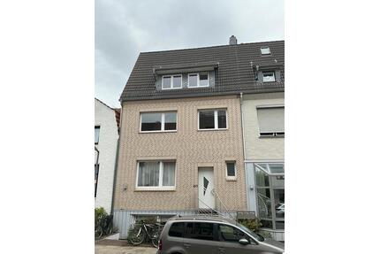 Schwachhausen: Schöne 4-Zimmerwohnung zu vermieten - Bremen