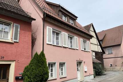 Haus zum Kaufen in Niedernhall 260.000,00 € 140 m²