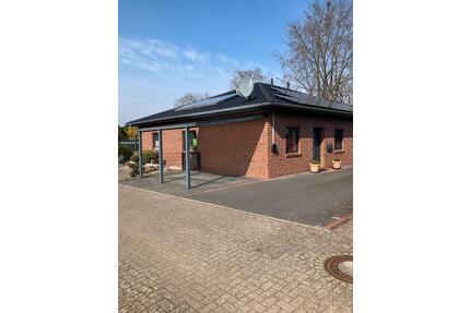 Doppelhaushälfte Ebenerdig mit schöner Terrasse - Rastede