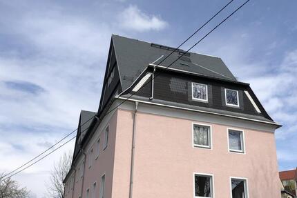 Kleine-Feine Wohnung mit Blick über Aue - Aue-Bad Schlema