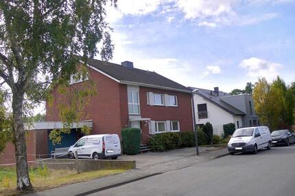 3 Zimmerwohnung im Obergeschoss mit Balkon in Gütersloh