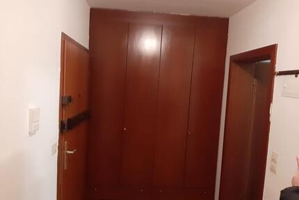 2-Zimmer-Wohnung mit Balkon, Tiefgaragenstellplatz & Schwimmbad - Mörfelden-Walldorf