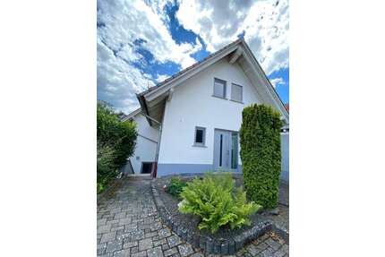 Haus zum Mieten in Weilerbach 1.750,00 € 160 m²