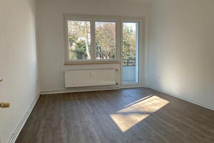 Moderne 3-Zimmer-Wohnung in ruhiger Lage mit Balkon - Hannover Linden-Limmer