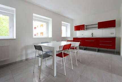 Wohnung zum Mieten in Dessau-Roßlau 660,00 € 87.65 m²