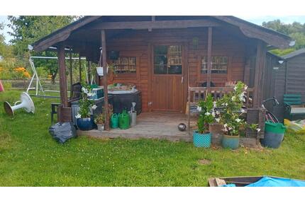 Kleingarten in Rostock Marienehe abzugeben.