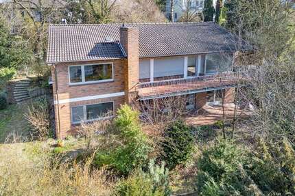 Haus zum Kaufen in Wachtberg-Villip 595.000,00 € 263 m²