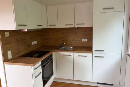 Wohnung zum Mieten in Erlangen 674,57 € 36.97 m²