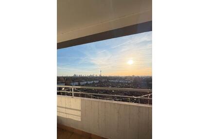 1-Zimmer Studio-Apartment mit Balkon Eschersheim, mit Möbelsblöse - Frankfurt am Main