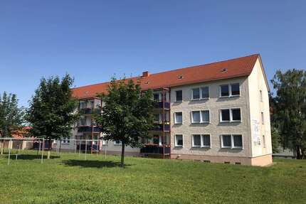 Wohnung zum Mieten in Laucha 216,00 € 48 m²