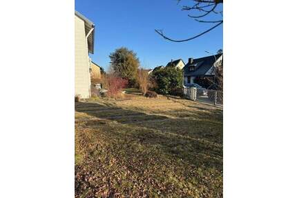 FBC - Seltene Gelegenheit: Mehrfamilienhaus oder großzügiges Baugrundstück mit Entwicklungspotential in Fürstenfeldbruck