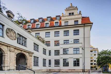 Wohnung zum Kaufen in München 1.390.000,00 € 147 m²