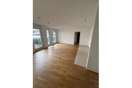Wohnung zum Mieten in Berlin 1.277,10 € 56.71 m²