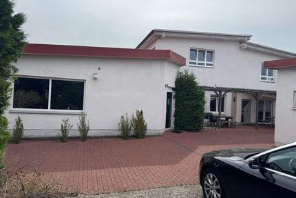 2 Familienhaus - nähe Kassel - Fuldatal Ihringshaussen - mit Gewerbe-Büro-Praxisfläche und auch als Seminaräume nutzbar - ohne Investionsstau