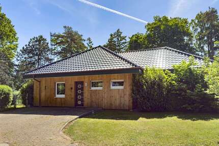 Haus zum Kaufen in Oldenburg i.H. 680.000,00 € 155 m²