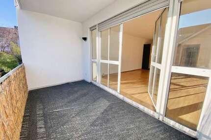 Wohnung zum Kaufen in Freilassing 259.000,00 € 64.63 m²