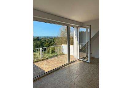 Lichtdurchflutete 100 qm Maisonettewohnung mit Weitblick - Essen Stadtbezirk VIII