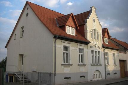 Altbauwohnung - 540,00&nbsp;EUR Kaltmiete, ca.&nbsp; 90,00&nbsp;m&sup2; in Alsleben (Saale) (PLZ: 06425)