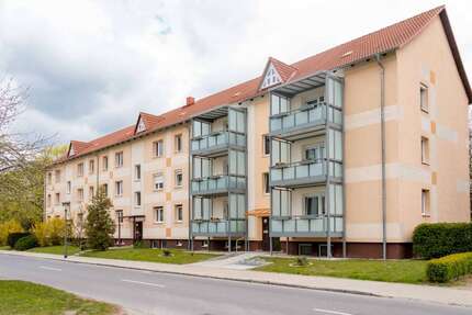 Wohnung zum Mieten in Hoyerswerda 335,00 € 58.3 m²